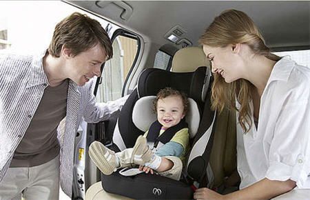 Przedszkolak w samochodzie: jak zapewnić bezpieczeństwo dziecka?