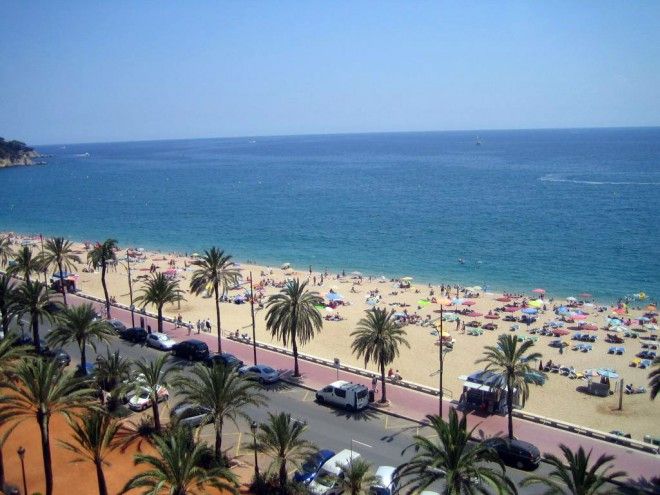 Wakacje w Hiszpanii jesienią: między plażami i źródłami termalnymi